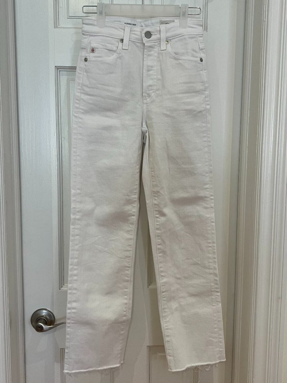 AG Adriano Goldschmied Alexxis Crop High-Rise Vintage Straight - White, Size 23R